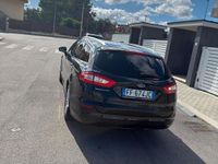 Usata Ford Mondeo 150 CV (110 kW) 2016 Nero Station wagon
