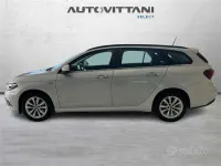Usata Fiat Tipo Business 120 CV (88 kW) 2018 Grigio Station wagon
