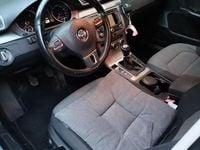 Usata VW Passat 105 CV (77 kW) 2013 Grigio Station wagon