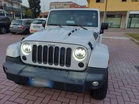 usata Jeep Wrangler Unlimited 2.8 crd Sahara auto