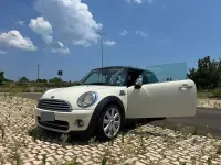 Usata Mini Cooper D 112 CV (82 kW) 2010 Bianco Utilitaria