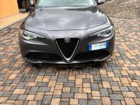 Usata Alfa Romeo Giulia 160 CV (117 kW) 2019 Grigio Berlina