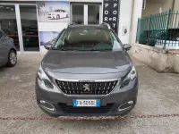 Usata Peugeot 2008 Allure 99 CV (72 kW) 2017 Grigio SUV