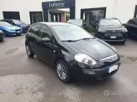 Usata Fiat Punto Evo Active 65 CV (47 kW) 2010 Nero metallizzato Utilitaria