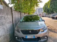 Usata Peugeot 2008 Allure 120 CV (88 kW) 2016 SUV