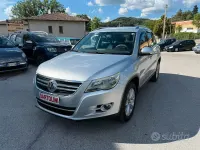 Usata VW Tiguan Track & Field 140 CV (102 kW) 2009 Grigio SUV