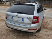 Usata Skoda Octavia Ambition 150 CV (110 kW) 2014 Grigio Utilitaria