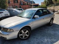 Usata Audi A4 102 CV (75 kW) 2000 Grigio Berlina