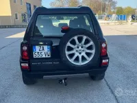 Usata Land Rover Freelander 111 CV (81 kW) 2004 Nero SUV