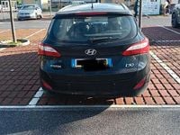 Usata Hyundai i30 120 CV (88 kW) 2015 Nero Station wagon