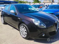 Usata Alfa Romeo Giulietta Super 120 CV (88 kW) 2017 Nero Utilitaria