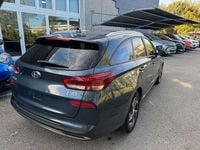 Usata Hyundai i30 N Line 120 CV (88 kW) 2023 Grigio metallizzato Station wagon