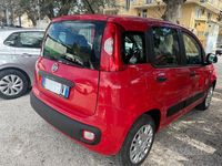 Usata Fiat Panda Lounge 69 CV (50 kW) 2017 Rosso Utilitaria