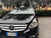 Usata Mercedes B180 109 CV (80 kW) 2014 Nero Monovolume