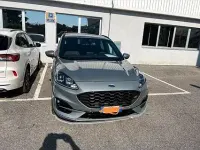 Usata Ford Kuga 120 CV (88 kW) 2022 Grigio SUV