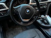 Begagnad BMW 316 116 HK (85 kW) 2018 Grå Kombi