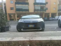 Usata Toyota Prius Lounge 223 CV (164 kW) 2023 Grigio Utilitaria
