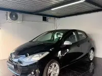 Usata Mazda 2 86 CV (63 kW) 2008 Nero Utilitaria