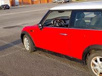 Usata Mini Cooper 2002 Rosso Utilitaria