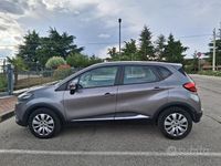 Usata Renault Captur 90 CV (66 kW) 2014 Grigio SUV