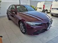Usata Alfa Romeo Giulia Executive 150 CV (110 kW) 2018 Rosso Berlina