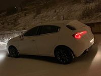 Usata Alfa Romeo Giulietta 109 CV (80 kW) 2016 Bianco Utilitaria