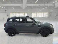 Usata Mini Countryman Business 116 CV (85 kW) 2022 Verde SUV