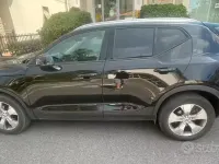 Usata Volvo XC40 129 CV (94 kW) 2020 Nero SUV