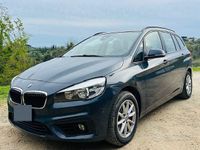 Usata BMW 218 Comfort Edition 150 CV (110 kW) 2016 Blu Station wagon