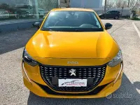 Usata Peugeot 208 Active 75 CV (55 kW) 2023 Giallo Utilitaria