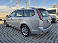 Begagnad Ford Focus 108 HK (79 kW) 2011 Grå Sedan