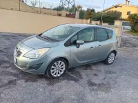 Usata Opel Meriva Cosmo 101 CV (74 kW) 2012 Argento Monovolume