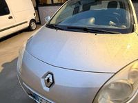 Usata Renault Twingo Privilege 58 CV (42 kW) 2007 Metalizzato Utilitaria