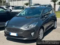 Usata Ford Fiesta Titanium 86 CV (63 kW) 2018 Grigio Utilitaria