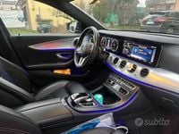 Usata Mercedes E300 245 CV (180 kW) 2019 Blu Station wagon