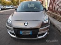 Usata Renault Scénic III Luxe 110 CV (80 kW) 2010 Monovolume