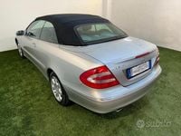 Usata Mercedes CLK240 Elegance 170 CV (125 kW) 2005 Grigio Cabrio