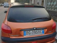 Usata Peugeot 206 60 CV (44 kW) 1999 Arancione Utilitaria