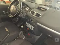 Usata Renault Clio II Dynamique 98 CV (72 kW) 2006 Berlina