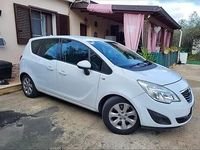 Usata Opel Meriva 2011 Bianco Monovolume