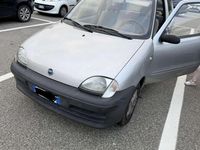 Usata Fiat 600 Pop 54 CV (39 kW) 2005 Argento Utilitaria