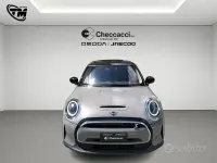 Usata Mini Cooper SE Classic 75 kW (102 CV) 2022 Grigio Utilitaria