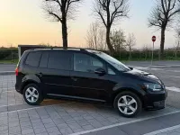 Usata VW Touran Comfortline 105 CV (77 kW) 2011 Nero Monovolume