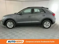 Usata VW T-Roc Life 150 CV (110 kW) 2024 Grigio SUV
