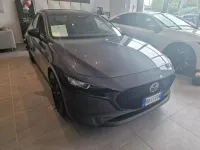 Nuova Mazda 3 140 CV (102 kW) 2026 Machine grey Berlina