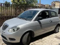 Usata Lancia Ypsilon 60 CV (44 kW) 2011 Grigio Utilitaria