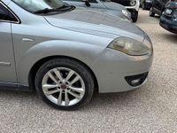 Usata Fiat Croma Emotion 149 CV (109 kW) 2010 Argento Station wagon
