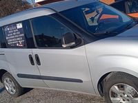 Usata Opel Combo 105 CV (77 kW) 2016 Grigio Monovolume