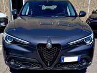 Usata Alfa Romeo Stelvio Sprint 190 CV (139 kW) 2020 Grigio vesuvio SUV