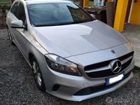 Usata Mercedes A160 102 CV (75 kW) 2018 Grigio Utilitaria